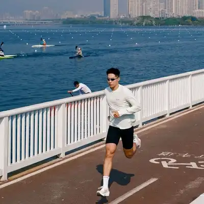 曾志志